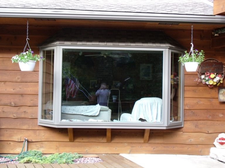 Bay window installation, Milwaukee, butler, wi,